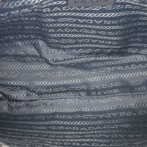 Pre-Loved Prada Tessuto Re-Edition 2005 - Picture 6 of 12